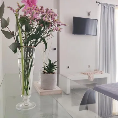 Apartment Emorfia's *
